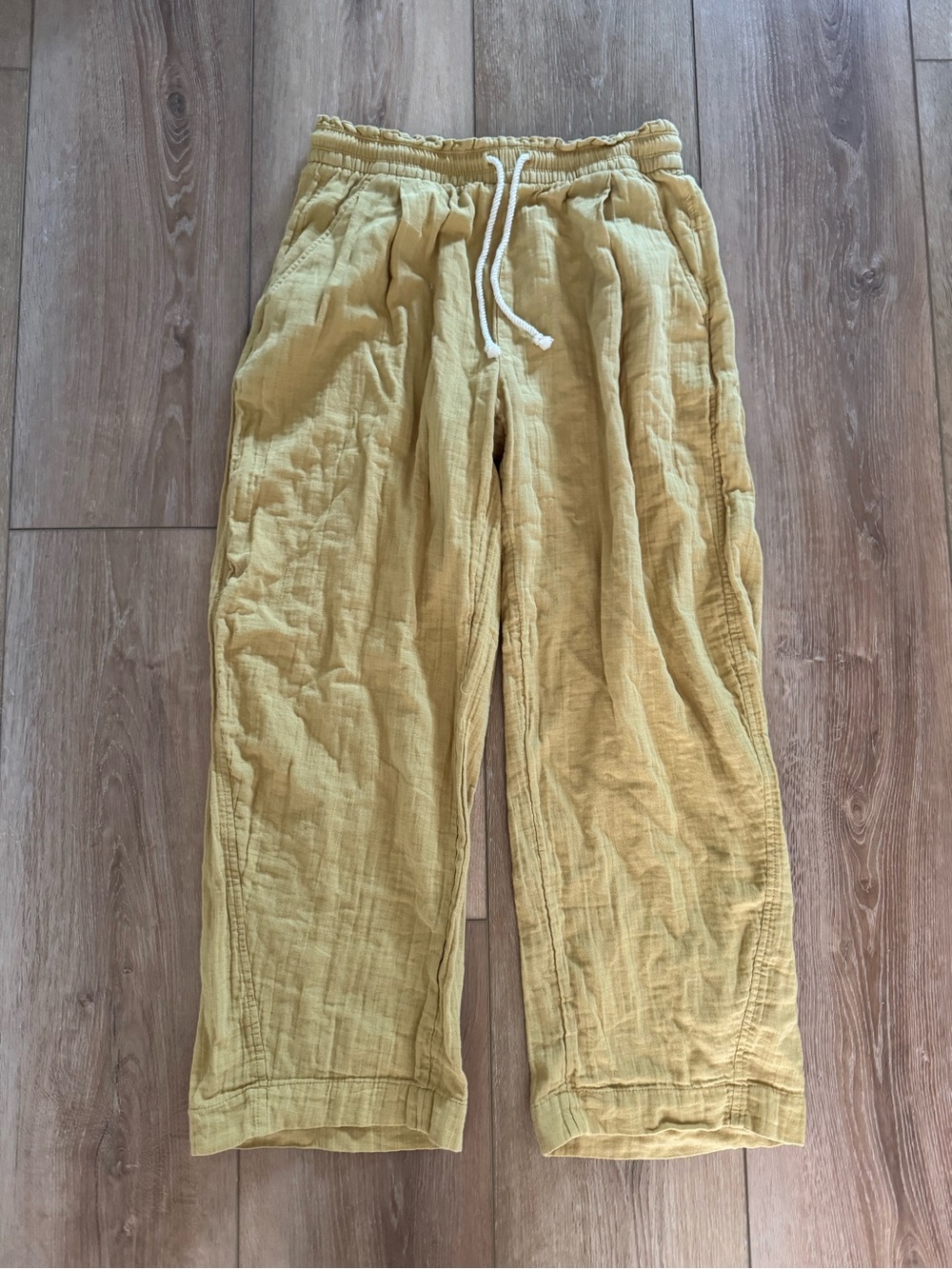 NWT Old Navy High Waisted Women’s Crinkle Gauze Barrel Ankle Pants - Mustard
